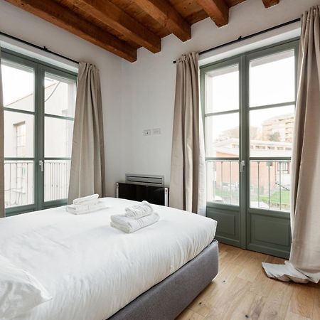 Modern Apartment In Milan With Balcony Εξωτερικό φωτογραφία